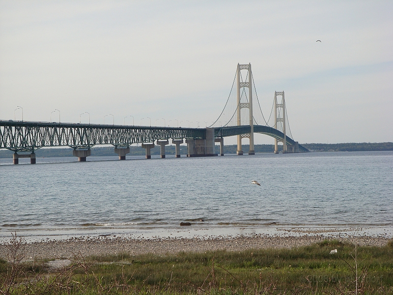 236 Memorial Day [2008 May 23].JPG - Scenes of the Mackinac Bridge.